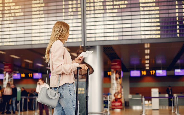 Peça cortina aeroportuária e evite prejuízos agora